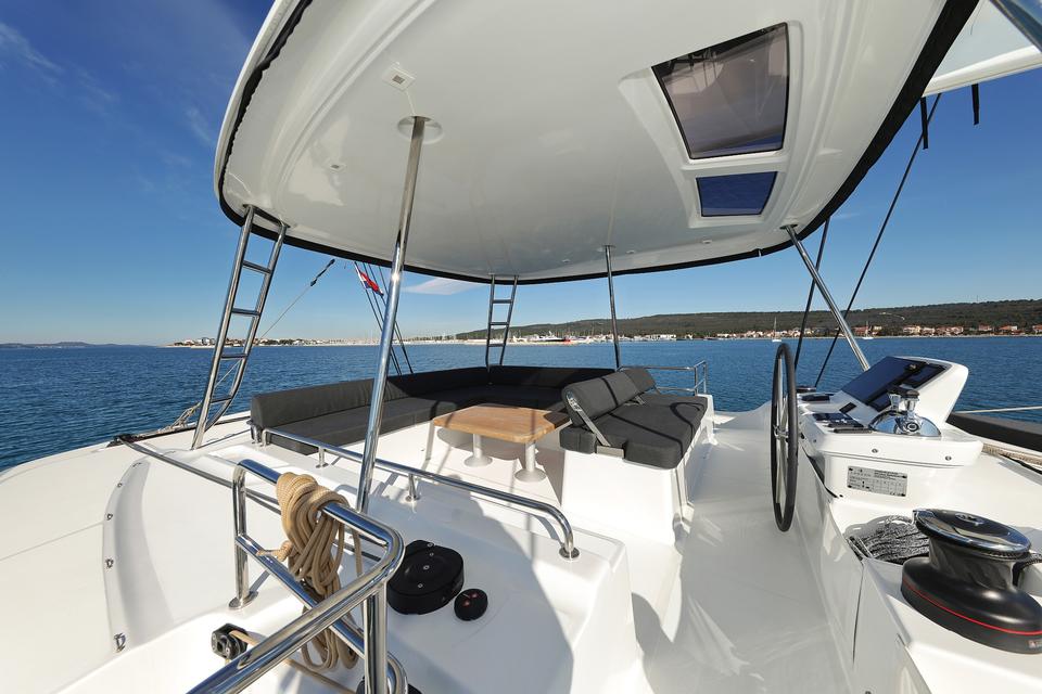 Lagoon 51 (50)