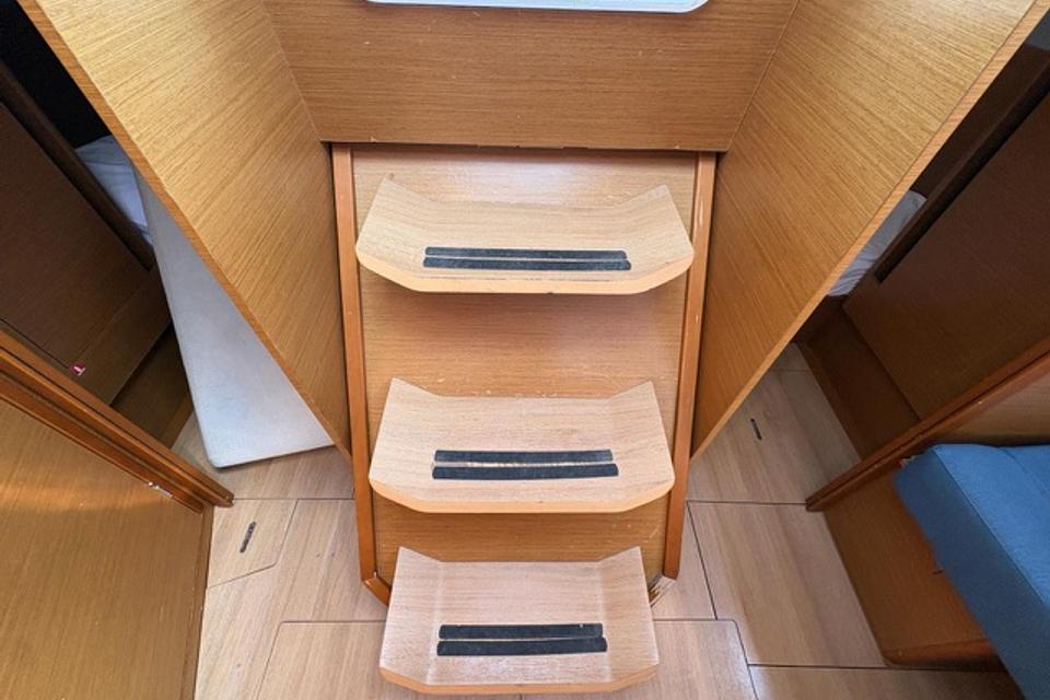 Jeanneau Sun Odyssey 410 (3)