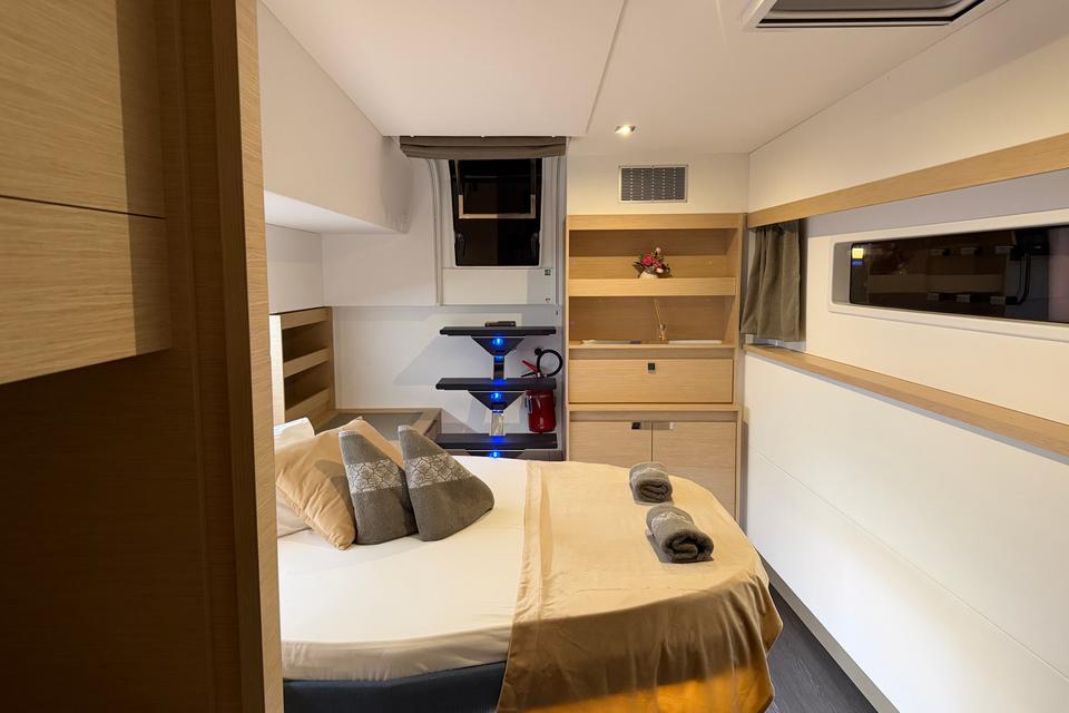 Fountaine Pajot Aura 51 (24)