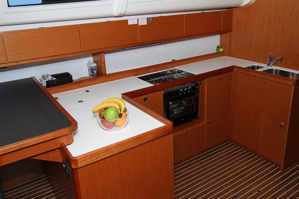Bavaria Cruiser 51 (12)