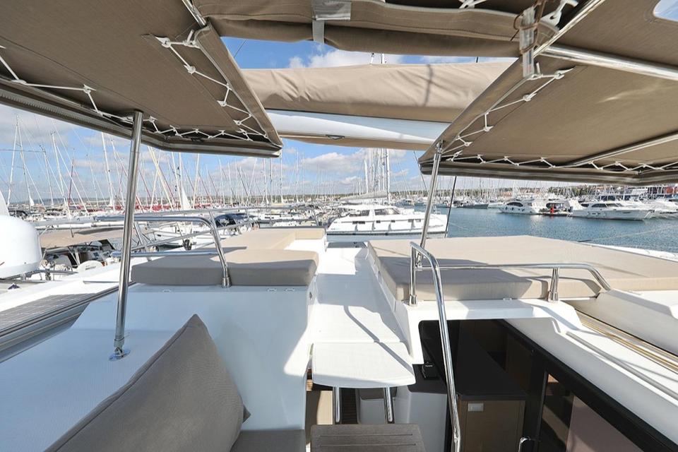 Fountaine Pajot Saona 47 (12)
