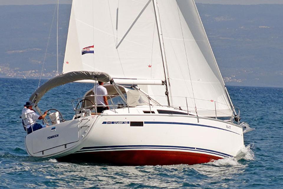 Bavaria Cruiser 34 (9)