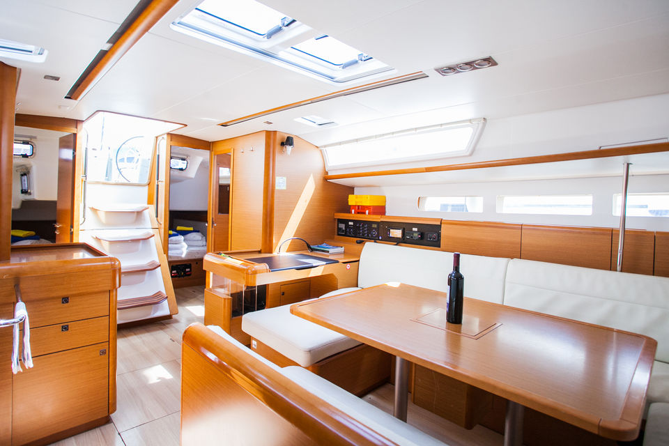 Jeanneau Sun Odyssey 509 (12)