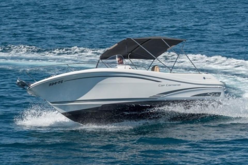 Jeanneau Cap Camarat 7.5 CC (3)