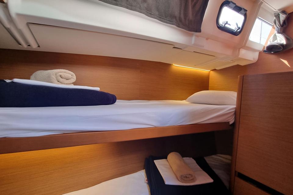 Jeanneau Sun Odyssey 490 (37)