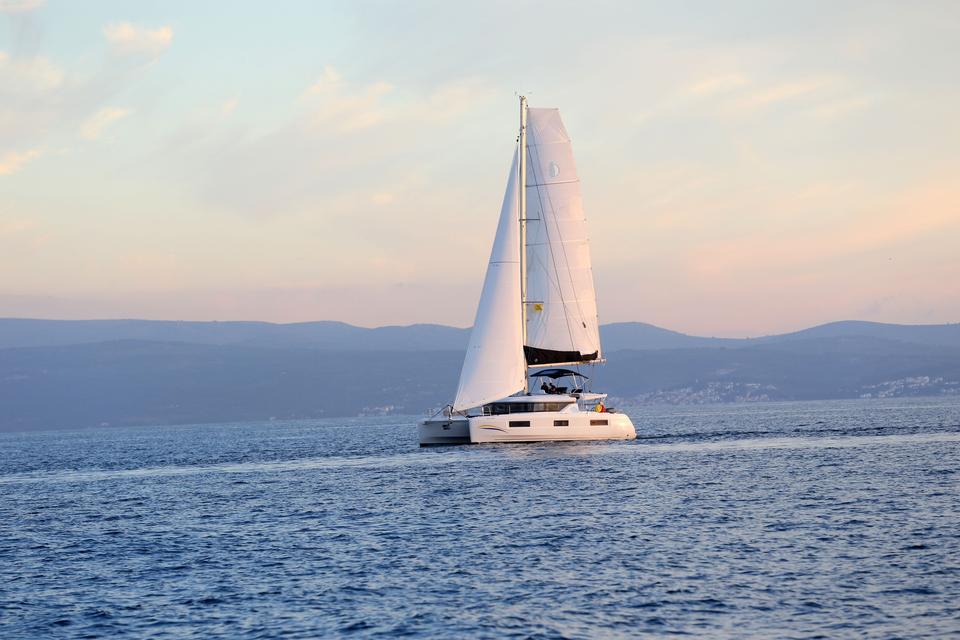 Lagoon 46 (5)