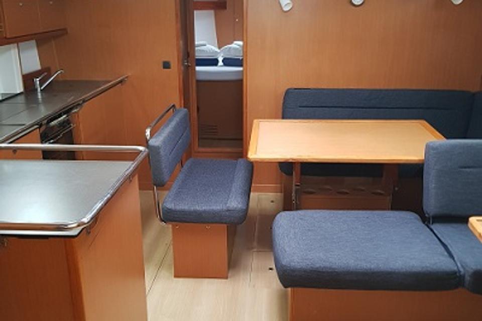 Bavaria Cruiser 45 (5)