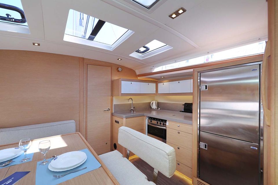 Dufour 470 (13)