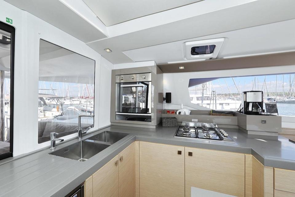 Fountaine Pajot Saona 47 (29)