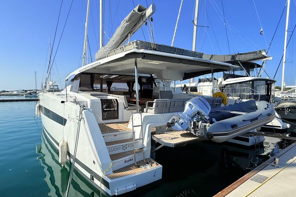 Fountaine Pajot Aura 51 (40)