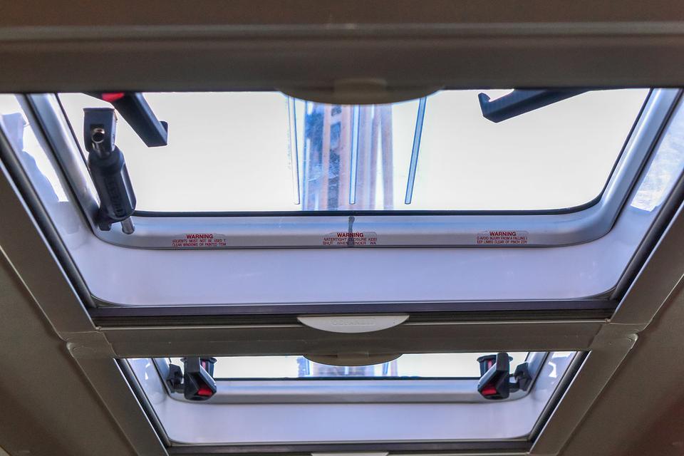 Bavaria 37 (48)