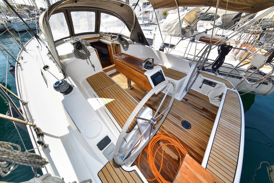 Bavaria 37 (12)