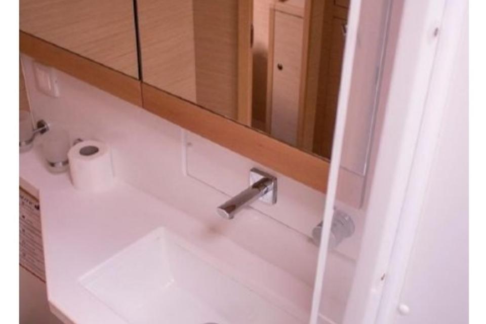 Lagoon 450 F (8)
