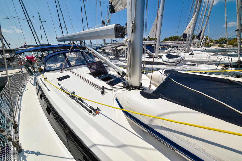 Bavaria Cruiser 46 (23)