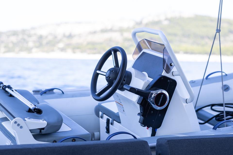 Lagoon 51 (15)