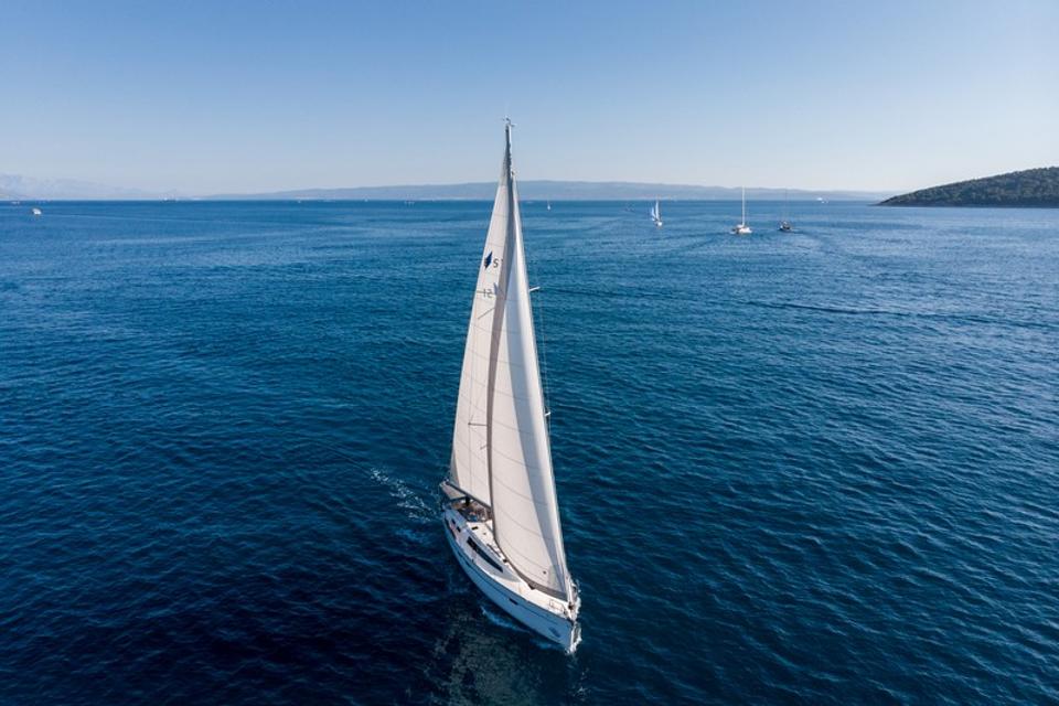 Bavaria Cruiser 51 (9)
