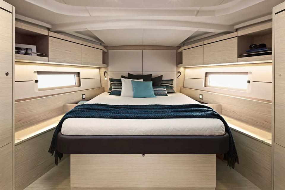 Beneteau Oceanis 46.1 (8)