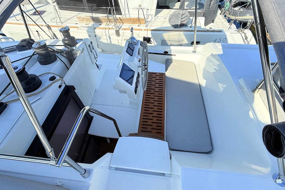 Fountaine Pajot Aura 51 (30)