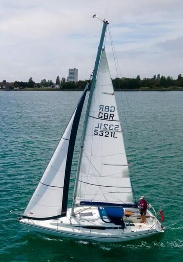 1992 Hunter Boats Horizon 30