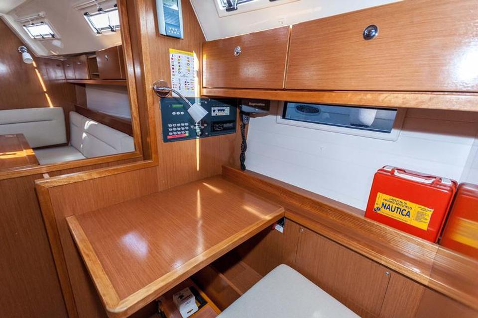 Bavaria Cruiser 40 (23)