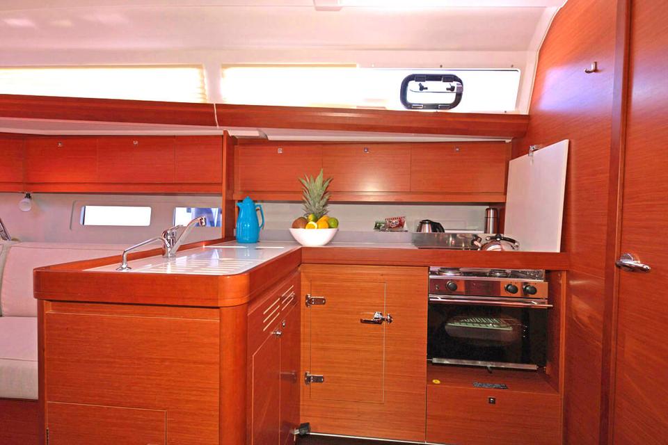 Dufour 412 Grand Large (9)