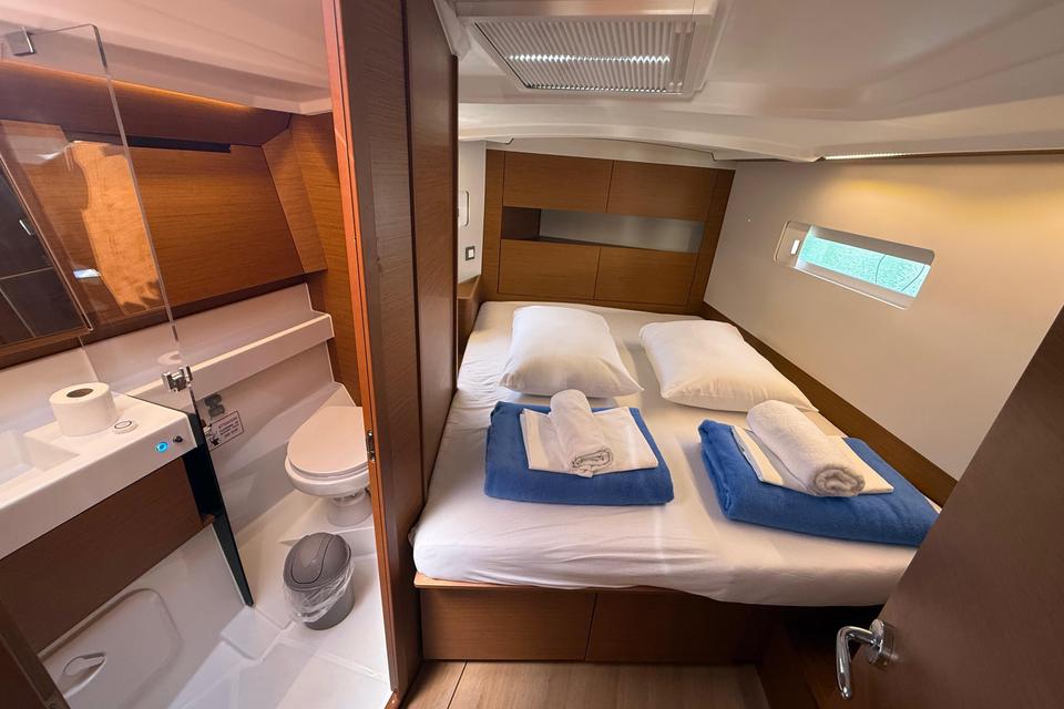 Jeanneau Sun Odyssey 410 (18)