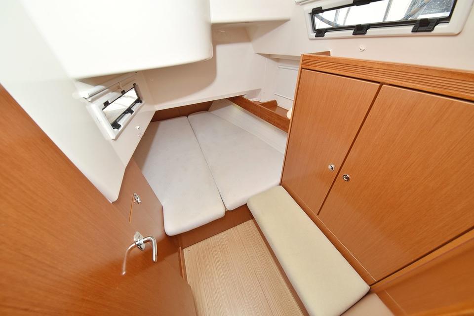 Bavaria Cruiser 40 (14)