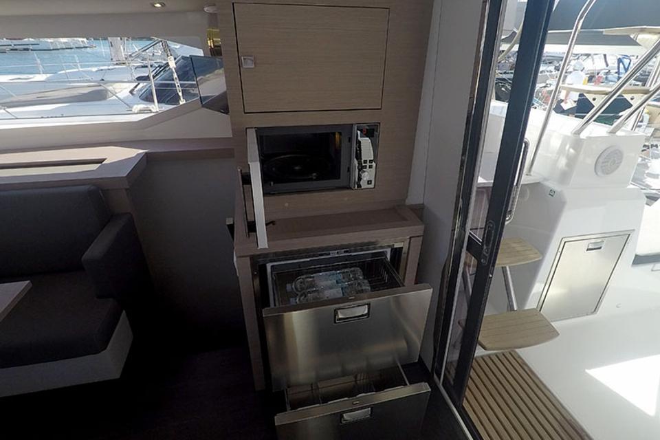 Fountaine Pajot Astrea 42 (22)