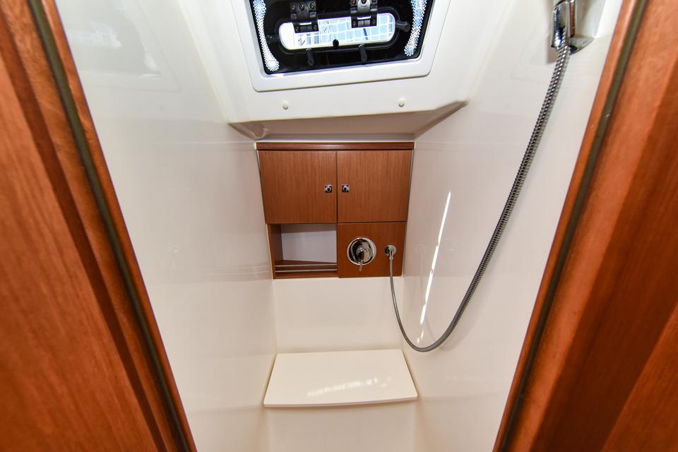 Bavaria Cruiser 46 (51)