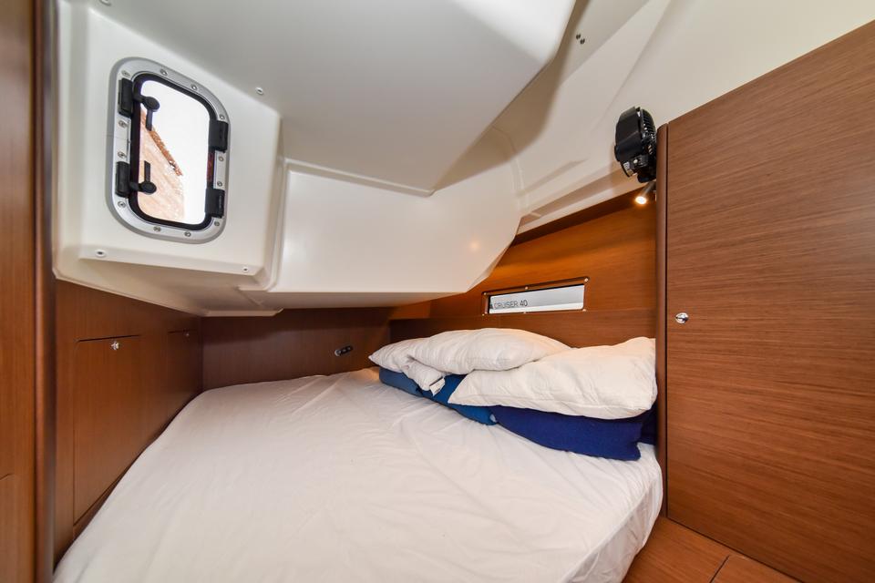 Beneteau Oceanis 40.1 (9)