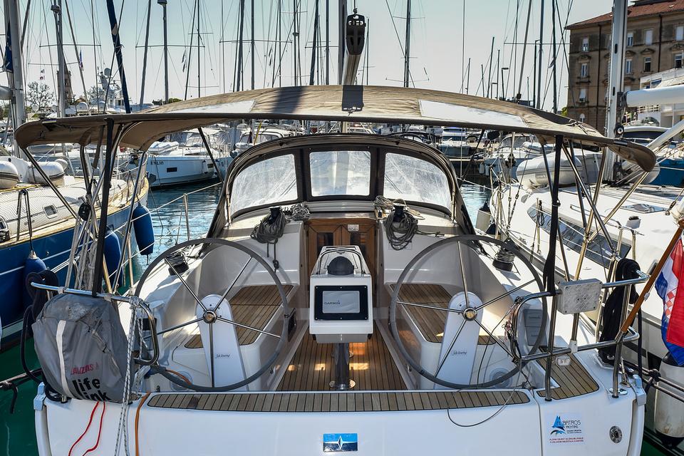 Bavaria 37 (8)