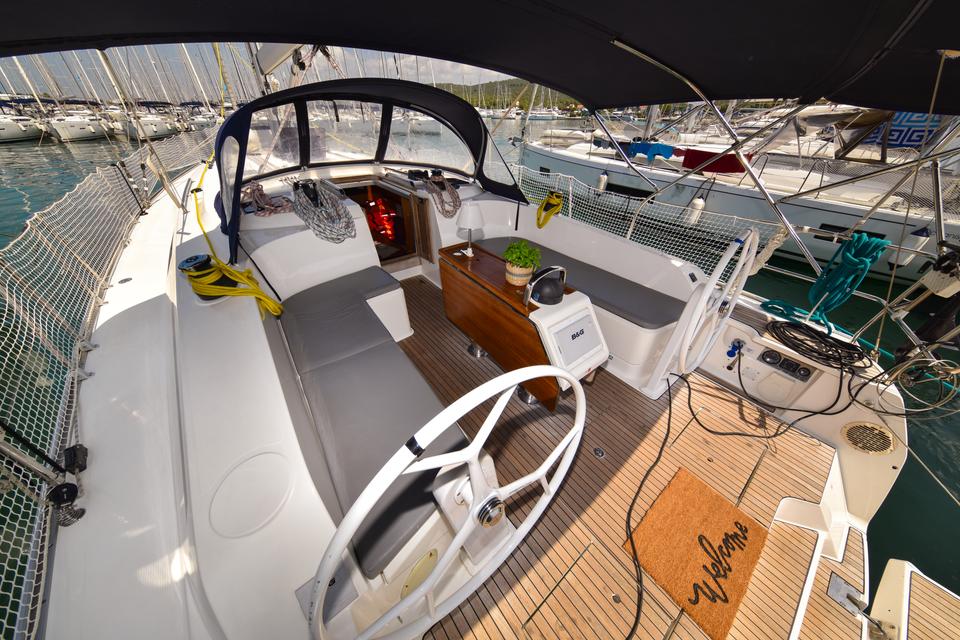 Bavaria Cruiser 46 (38)
