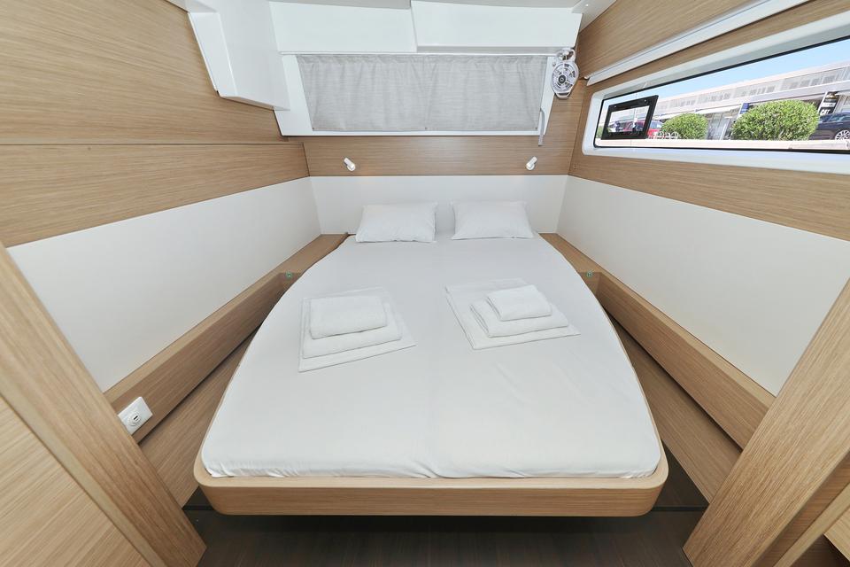 Lagoon 43 (70)