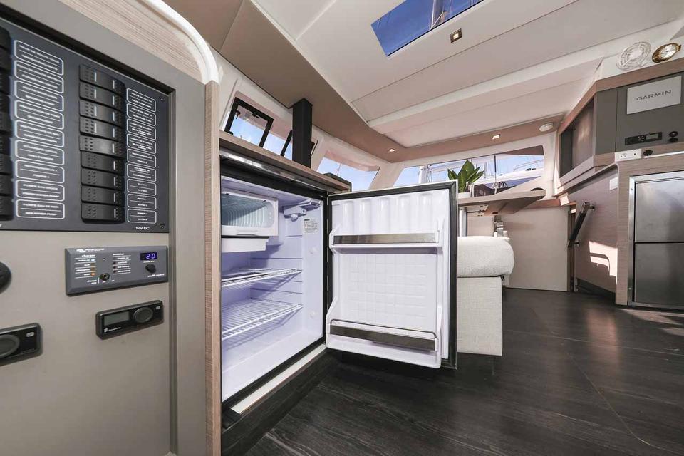 Fountaine Pajot Isla 40 (19)