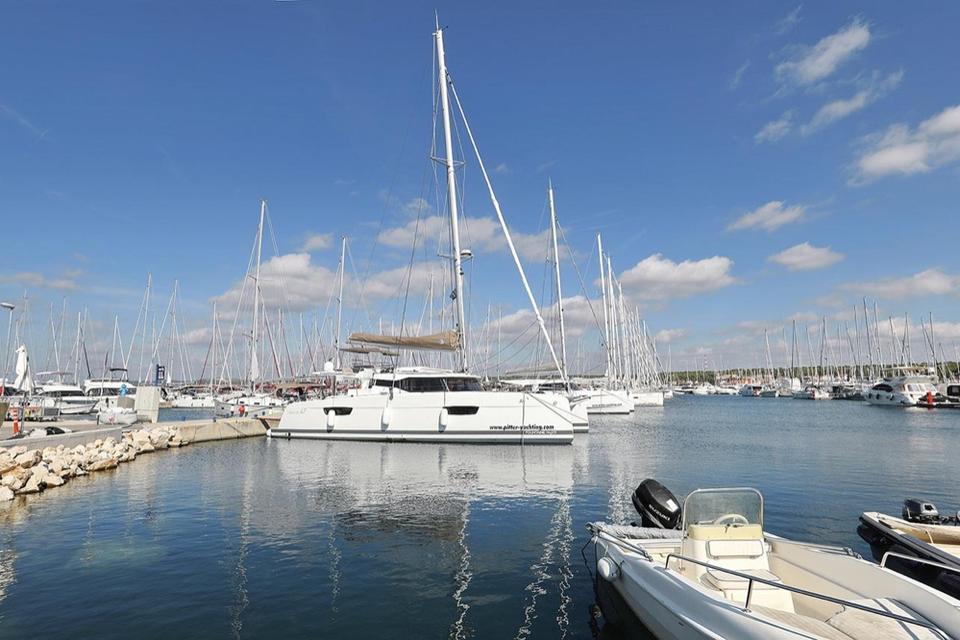 Fountaine Pajot Saona 47 (8)