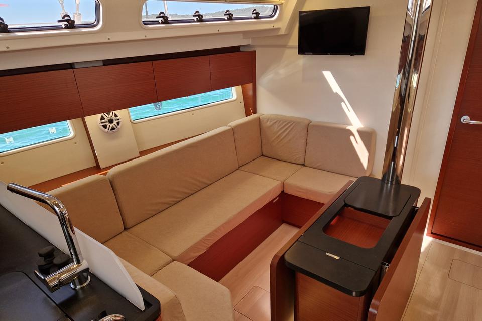 Hanse 410 (4)