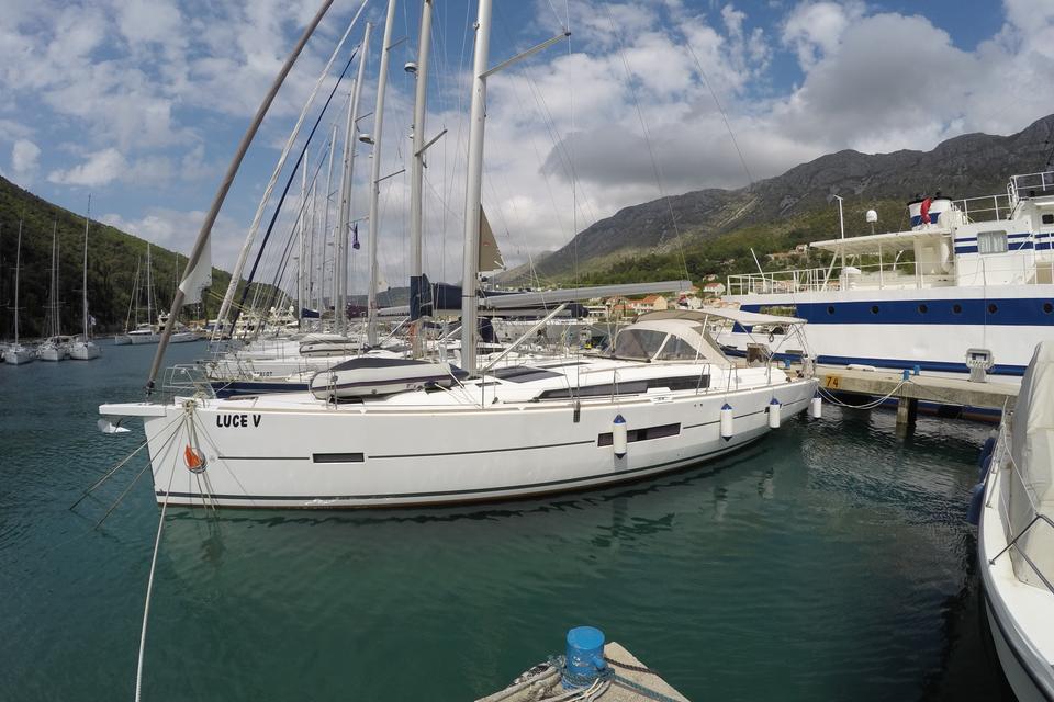 Dufour 512 Grand Large (11)