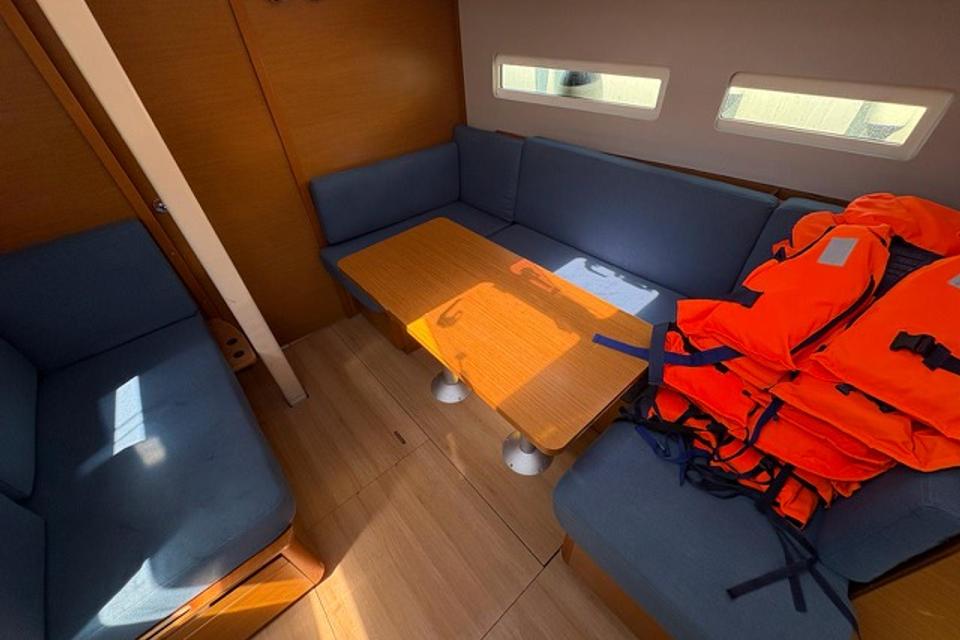 Jeanneau Sun Odyssey 410 (6)