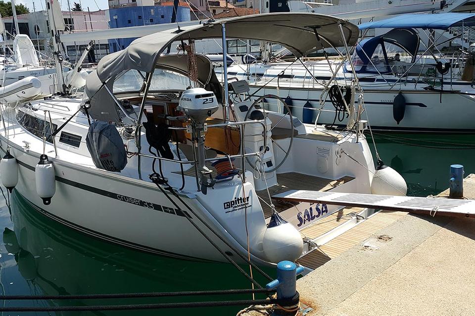 Bavaria Cruiser 33