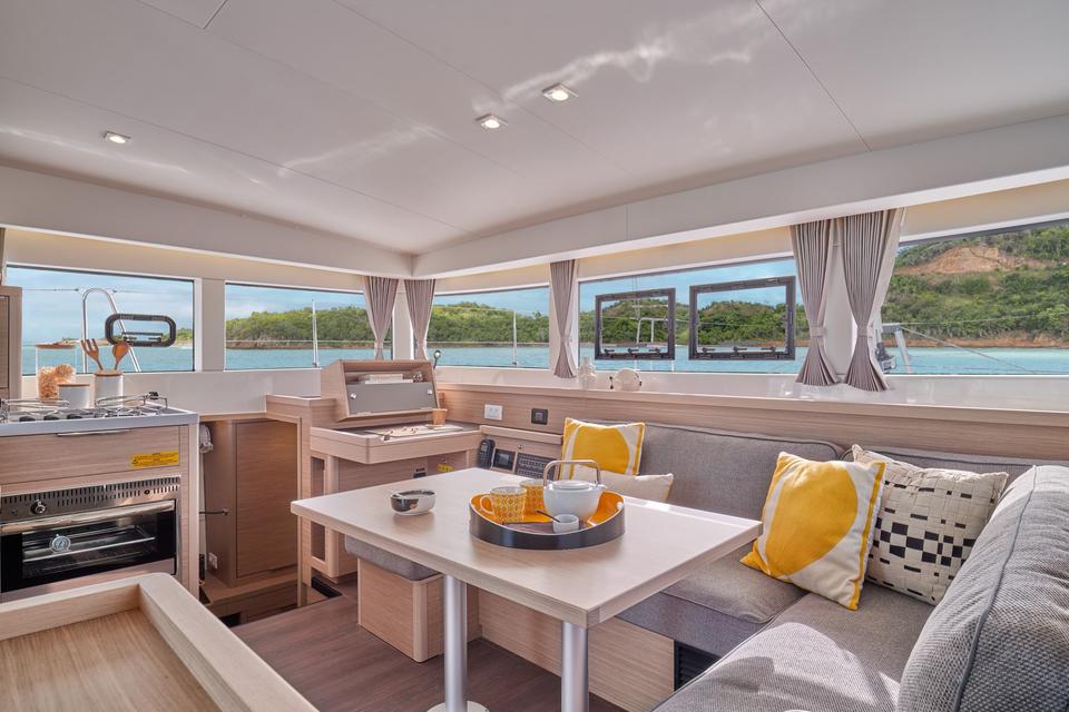 Lagoon 40 (14)