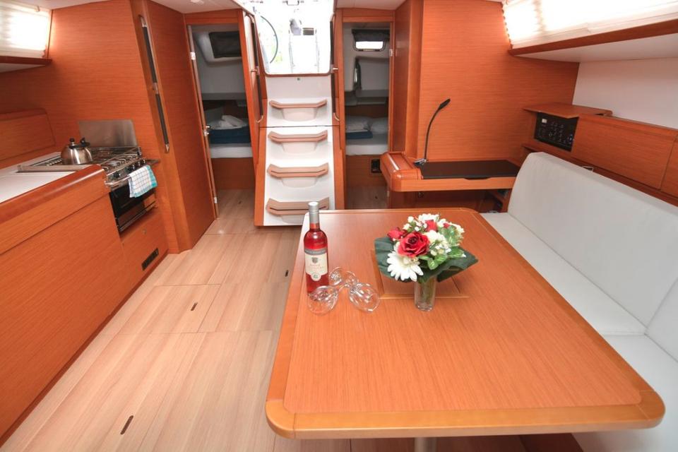 Jeanneau Sun Odyssey 479 (5)