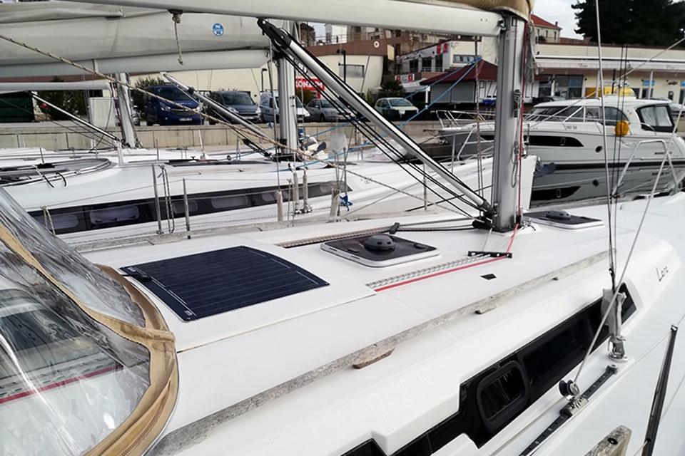 Dufour 335 Grand Large (3)