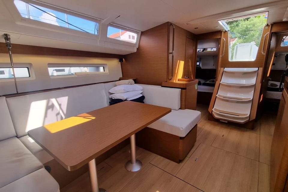 Jeanneau Sun Odyssey 490 (34)