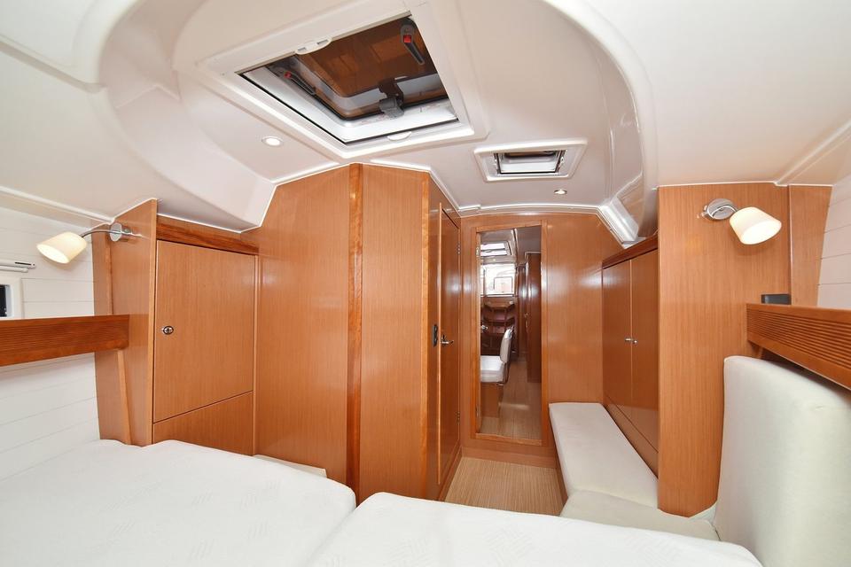 Bavaria Cruiser 40 (11)
