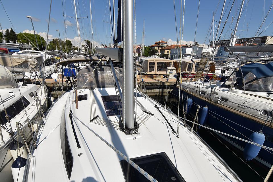 Bavaria 37 (7)