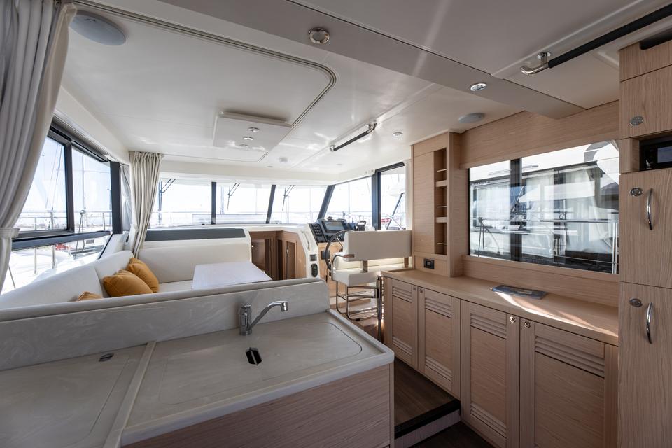 Beneteau Swift Trawler 41 (2)