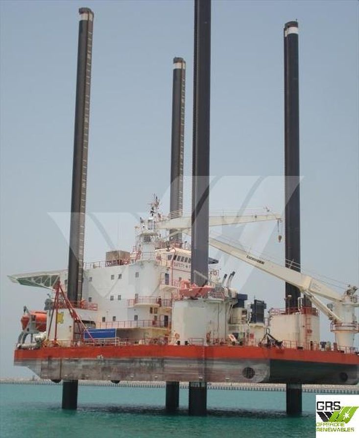 Untitled vessel