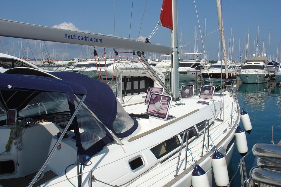 Jeanneau Sun Odyssey 49I (2)