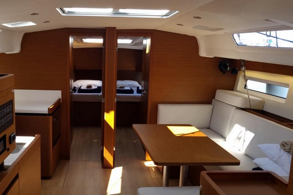 Jeanneau Sun Odyssey 490 (11)