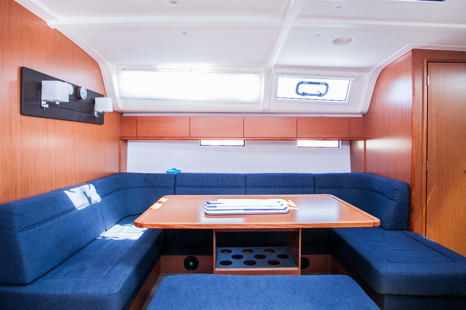 Bavaria Cruiser 51 (4)